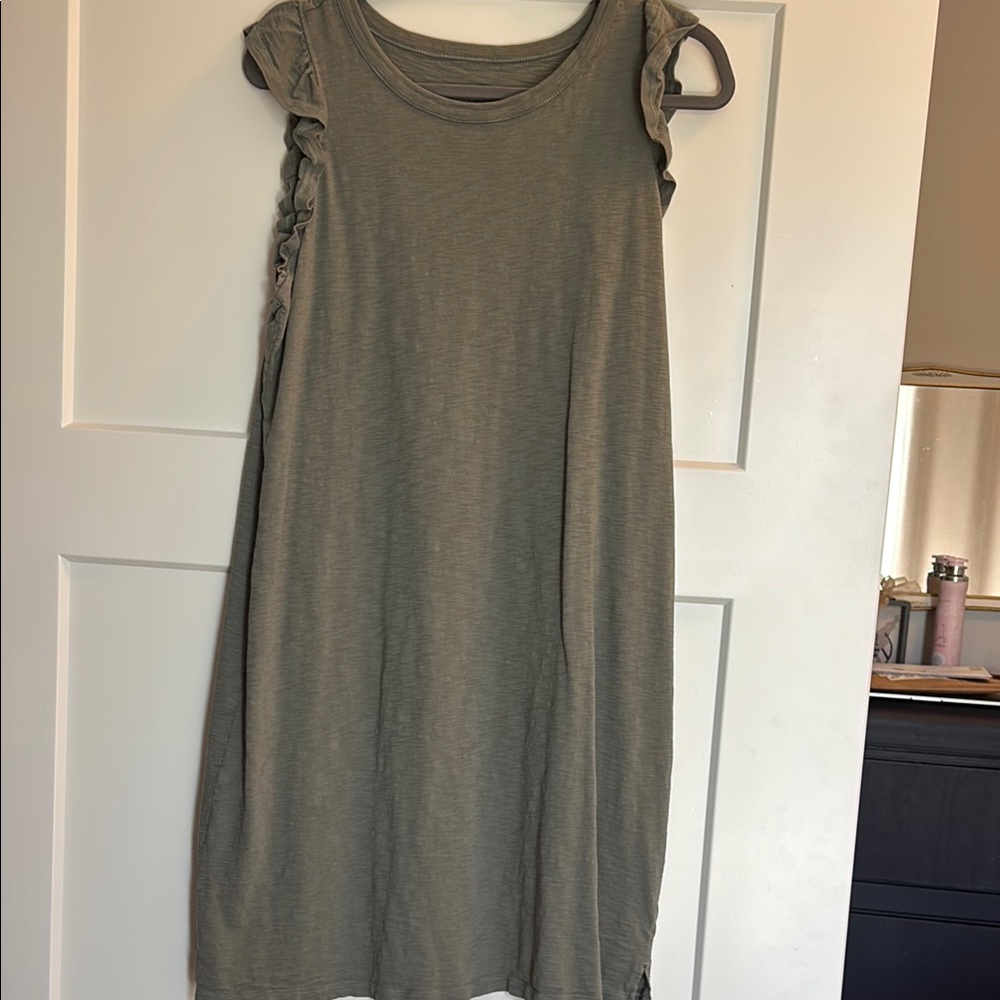 Chic Sleeveless Flutter Sleeve Sundress